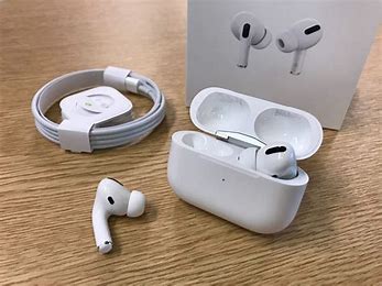 Apple Pods, Earbuds